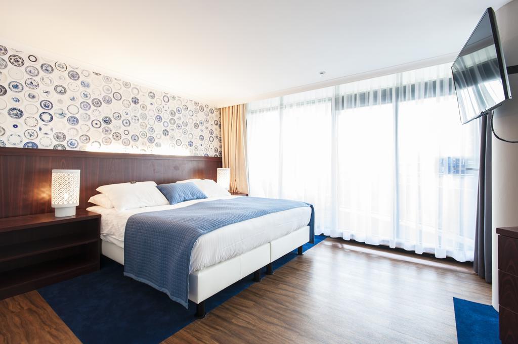 Van Der Valk Theaterhotel Алмело Екстериор снимка